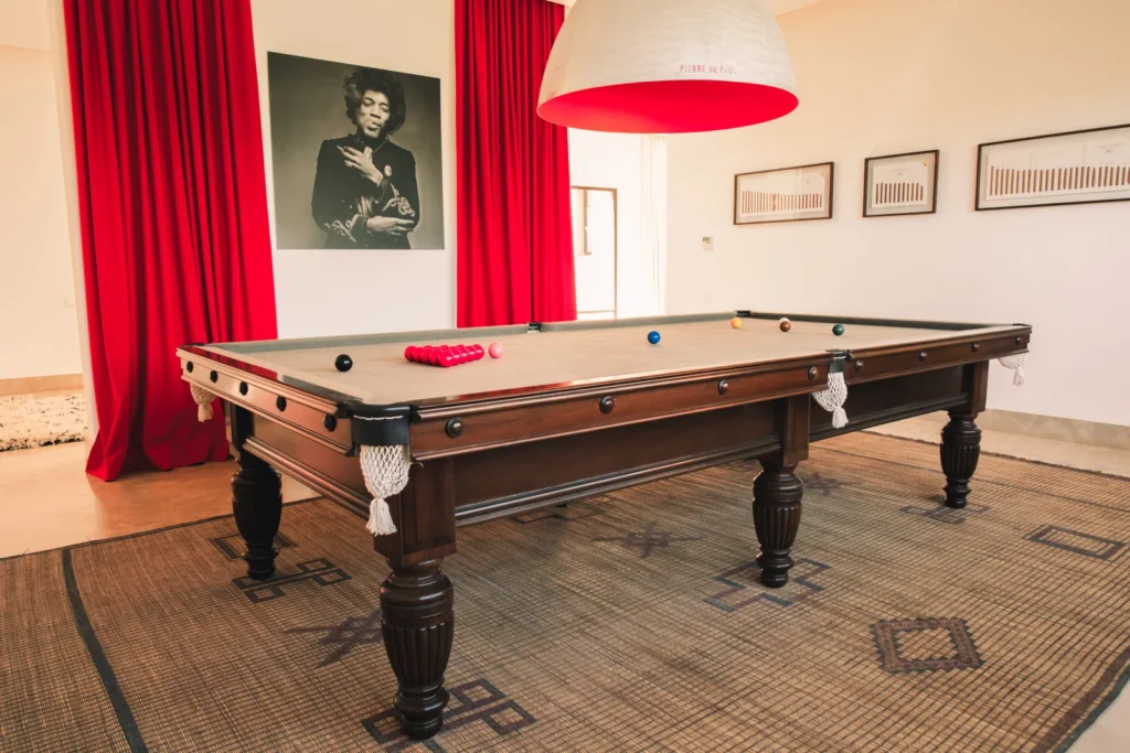 Azaren-2014-193-scaled