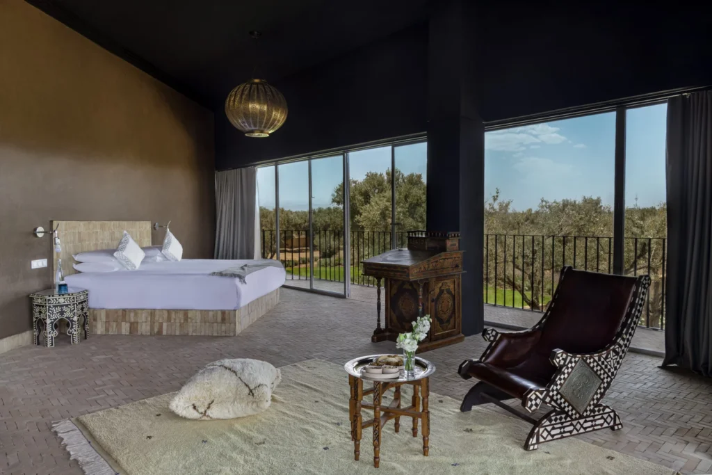 MASTER-BEDROOM-scaled