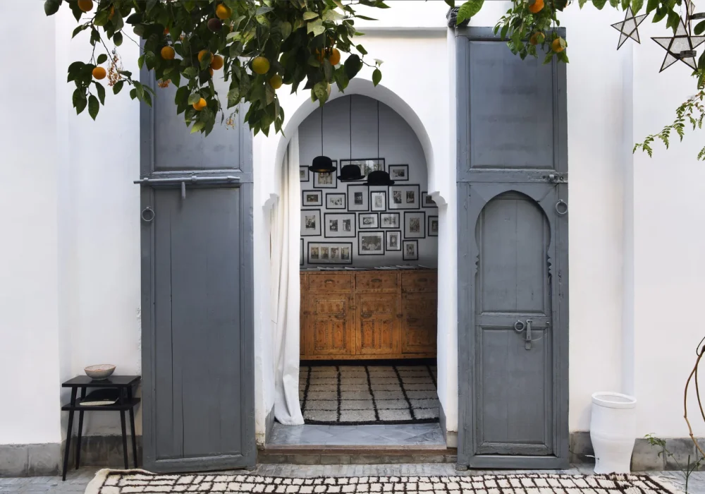 Valerie_Barkowski_DAR-KAWA_patio-credit-tania-panova-4-1-scaled.jpg-2